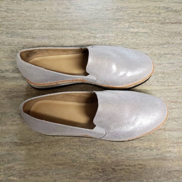 Beautiful Silver slide on espadrille - Picture 11 of 14